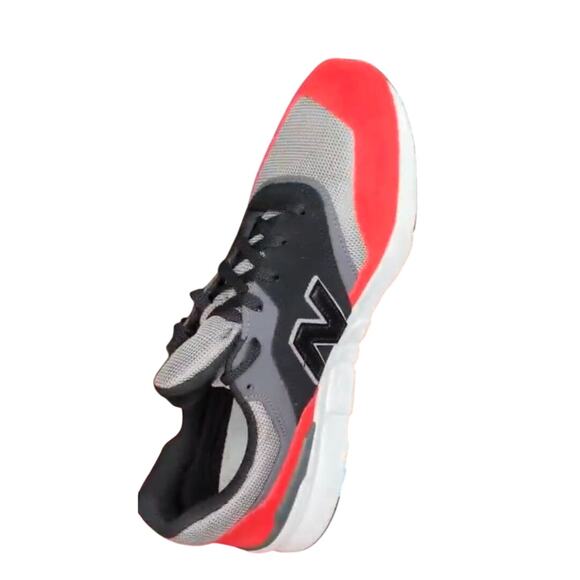 NEW BALANCE 997H Sneaker, Size US Mens 8.5 / Womens 10 New w/o Tag MSRP $200 - Picture 10 of 11